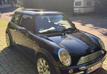 Mini Cooper 122.000 km 3.350 &euro; Weissach im Tal 71554