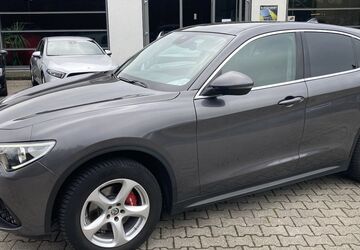 Alfa Romeo Stelvio 142.000 km 17.777 &euro; Schorndorf bei Stuttgart 73614