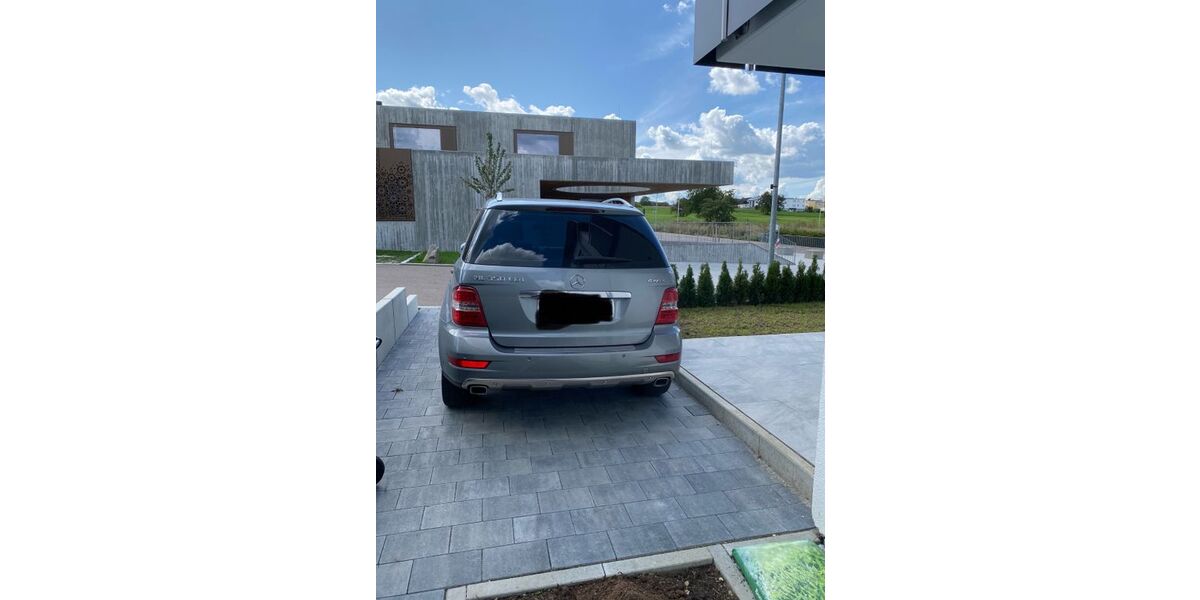 Mercedes-Benz ML 350 234.000 km 12.700 &euro; Eislingen 73054