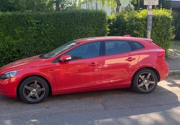 Volvo V40 29.500 km 14.500 &euro; Göppingen 73037