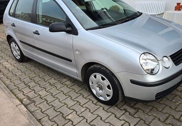 VW Polo 43.600 km 4.998 &euro; Winterbach 73650