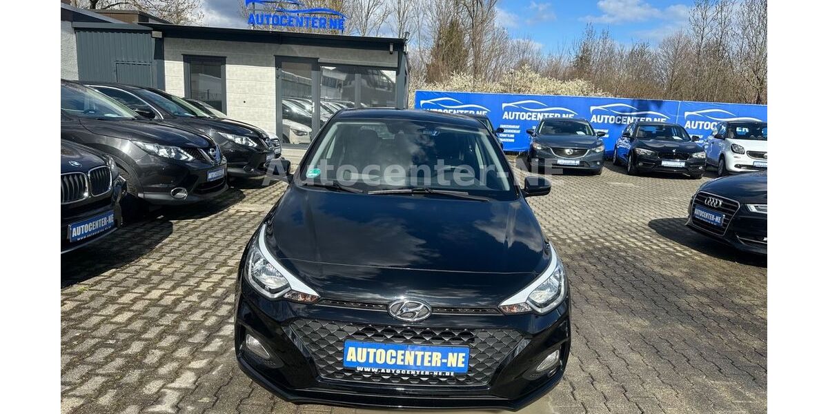 Hyundai i20 88.000 km 8.950 &euro; Kirchheim Unter Teck 73230