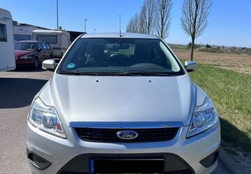 Ford Focus 83.921 km 3.390 &euro; Winnenden 71364