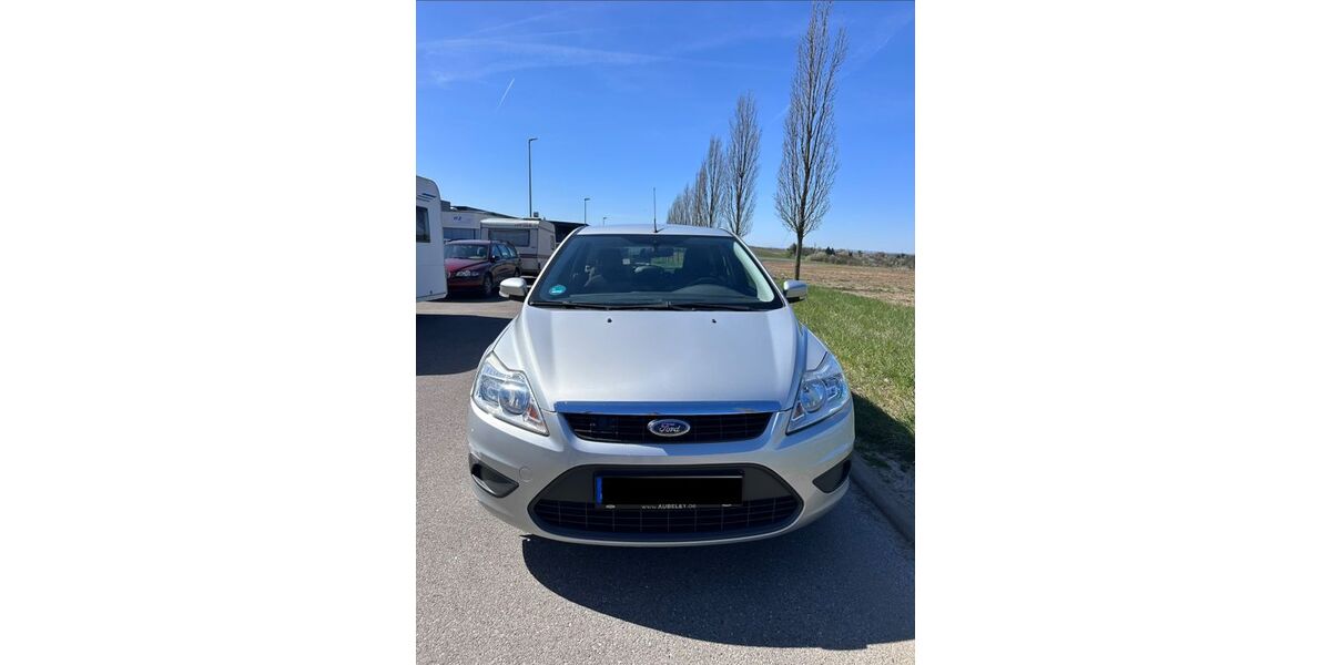 Ford Focus 83.921 km 3.390 &euro; Winnenden 71364