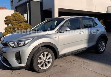 Kia Stonic 39.850 km 12.450 &euro; Heiningen 73092