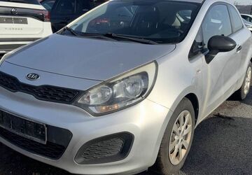 Kia Rio 207.000 km 3.090 &euro; Deggingen 73326