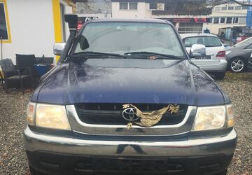 Toyota Hilux 231.431 km 6.990 &euro; weinstadt 71384