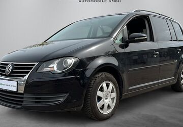 VW Touran 221.000 km 4.990 &euro; Weinstadt 71384