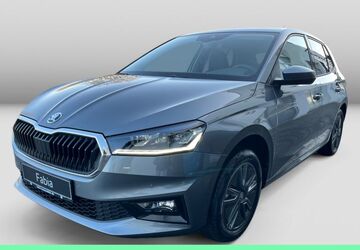 Skoda Fabia 1.111 km 23.490 &euro; Weinstadt-Endersbach 71384