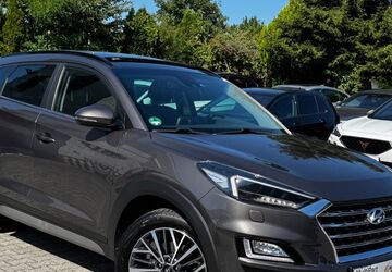 Hyundai TUCSON 68.500 km 16.900 &euro; Göppingen 73037