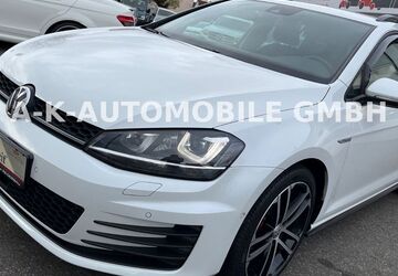 VW Golf 128.362 km 15.499 &euro; Deizisau 73779