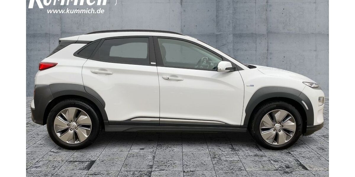 Hyundai KONA 29.531 km 24.290 &euro; Essingen 73457