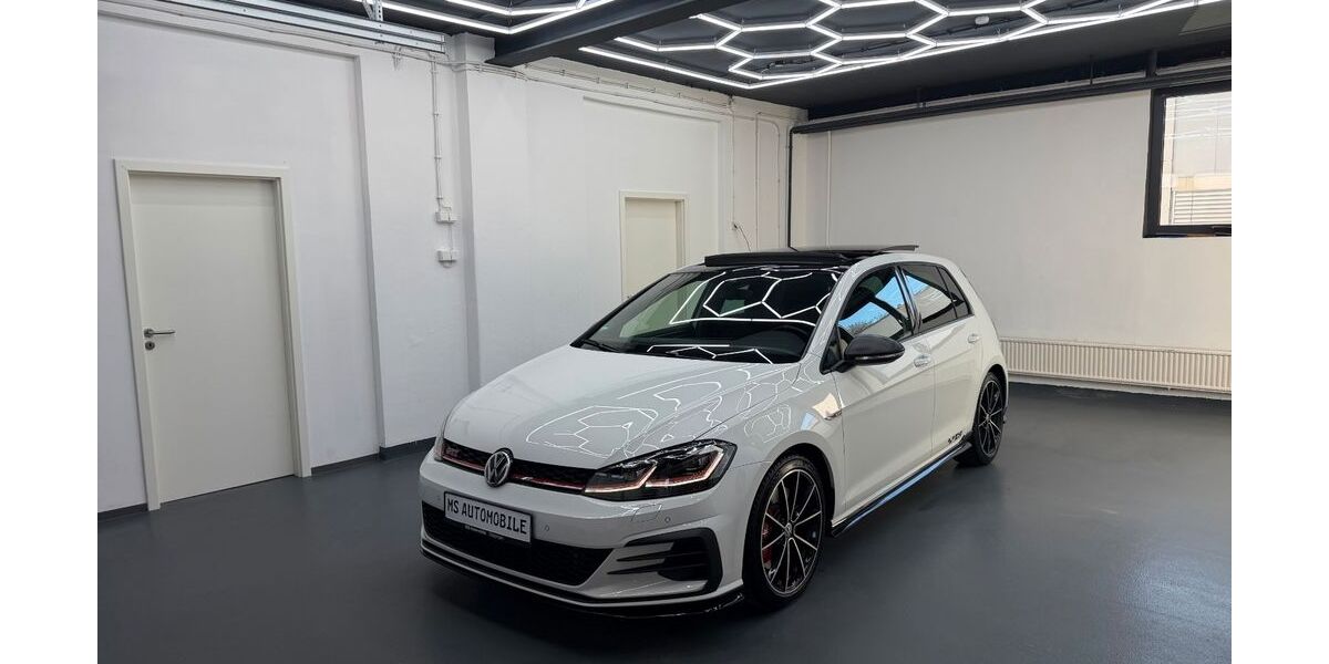 VW Golf 97.000 km 27.900 &euro; Göppingen 73037