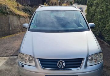 VW Touran 234.453 km 1.100 &euro; wiesensteig 73349
