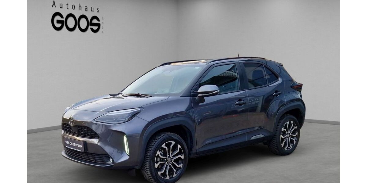Toyota Yaris Cross 11.822 km 28.990 &euro; Nürtingen 72622
