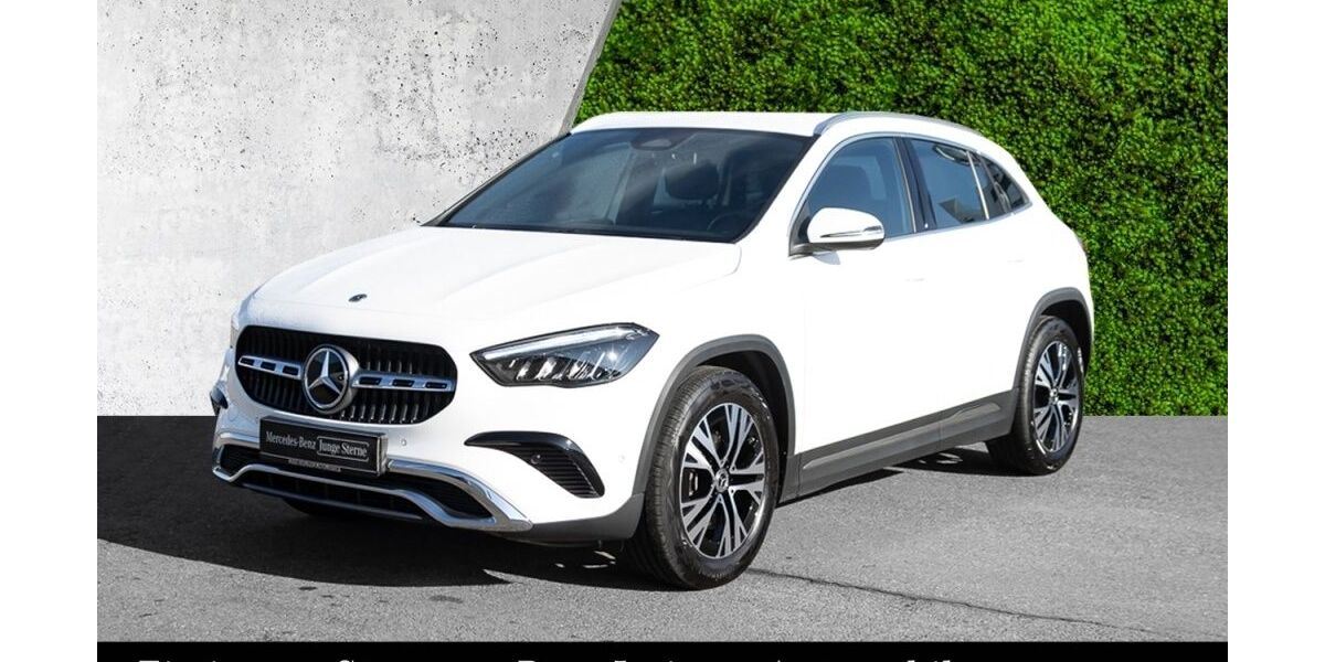Mercedes-Benz GLA 180 7.950 km 34.480 &euro; Dettingen unter Teck 73265