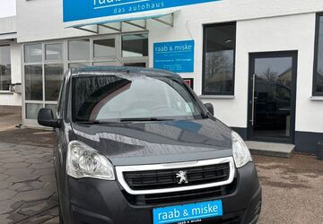 Peugeot Partner 134.700 km 6.490 &euro; Essingen 73457