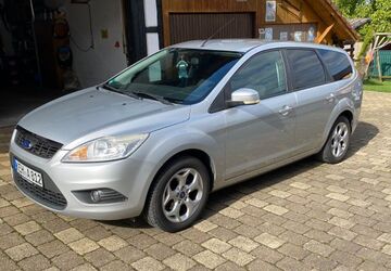 Ford Focus 194.000 km 2.599 &euro; Schlat 73114