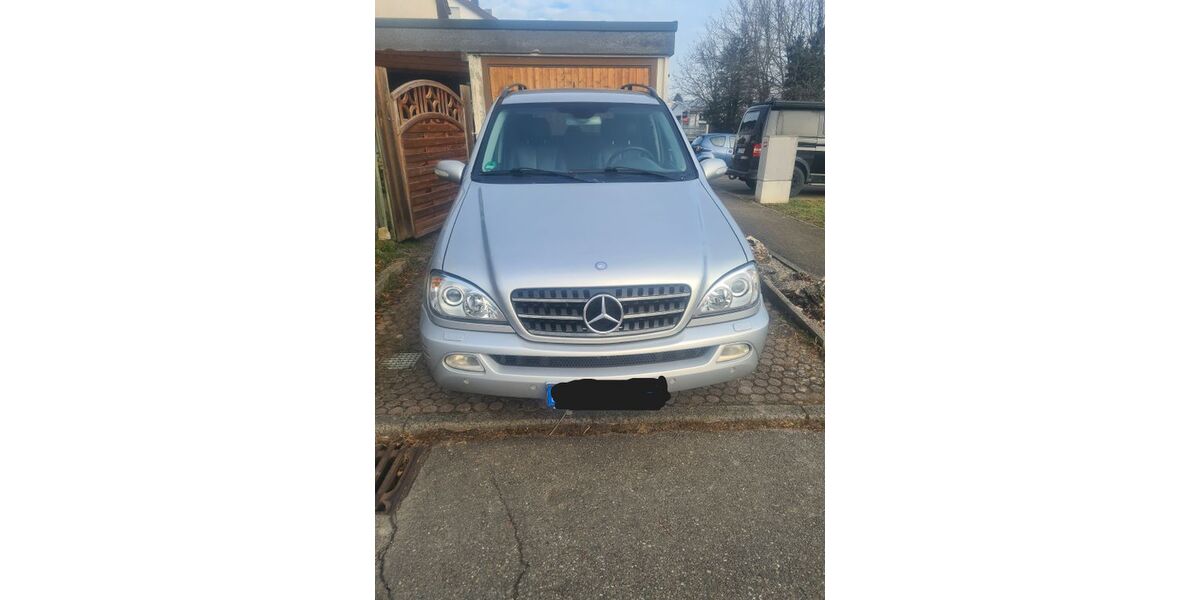Mercedes-Benz ML 500 354.866 km 3.000 &euro; Neuffen 72639
