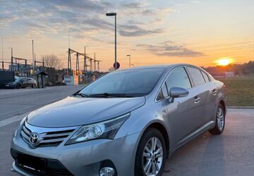 Toyota Avensis 249.000 km 5.400 &euro; Laichingen 89150