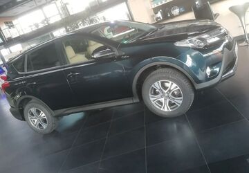 Toyota RAV 4 160.000 km 14.900 &euro; Eislingen 73054