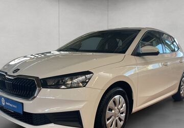 Skoda Fabia 56.906 km 12.890 &euro; Esslingen 73730