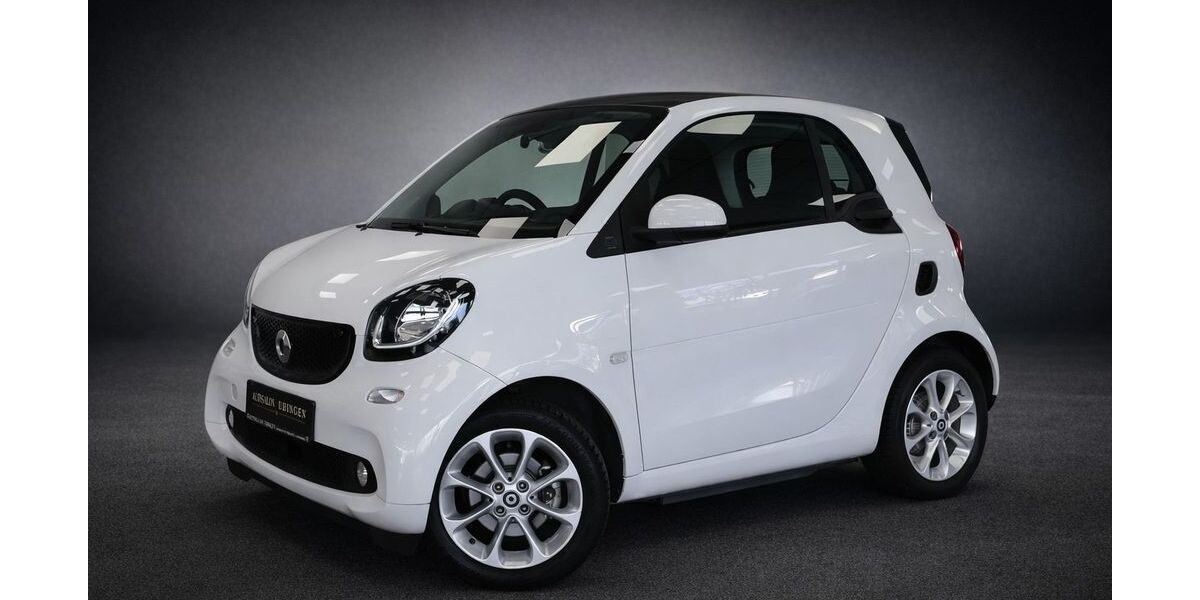 Smart ForTwo 30.000 km 11.600 &euro; Uhingen 73066