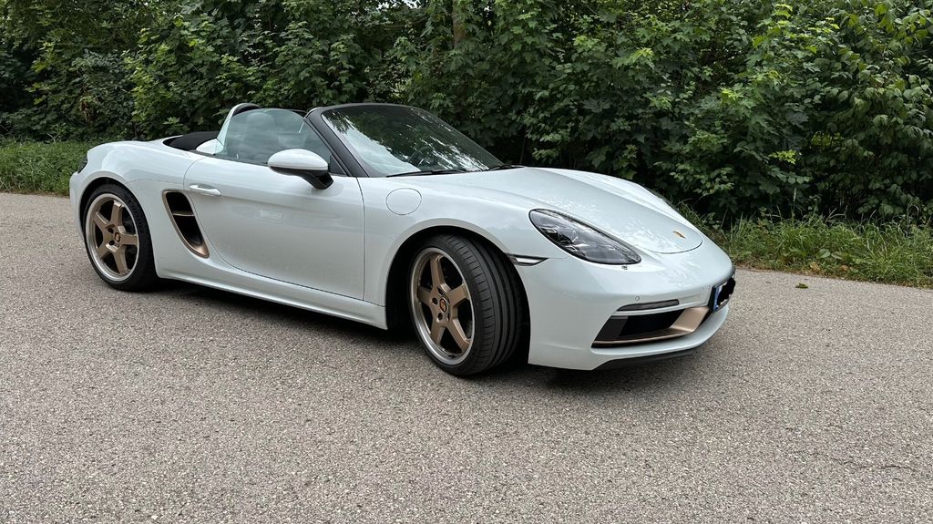 Porsche Boxster 4.000 km 99.800 &euro; Owen 73277