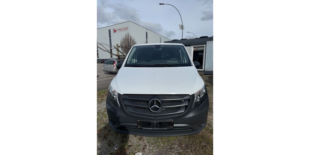 Mercedes-Benz Vito 203.000 km 11.999 &euro; Fellbach 70736