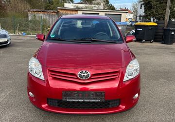 Toyota Auris 151.331 km 6.000 &euro; Kirchheim unter Teck 73230