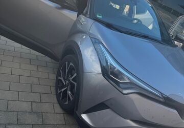 Toyota C-HR 98.000 km 18.500 &euro; Schlat 73114