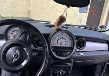 Mini ONE 187.554 km 2.300 &euro; Kuchen 73329