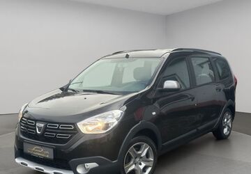 Dacia Lodgy 91.741 km 14.499 &euro; Waiblingen 71334