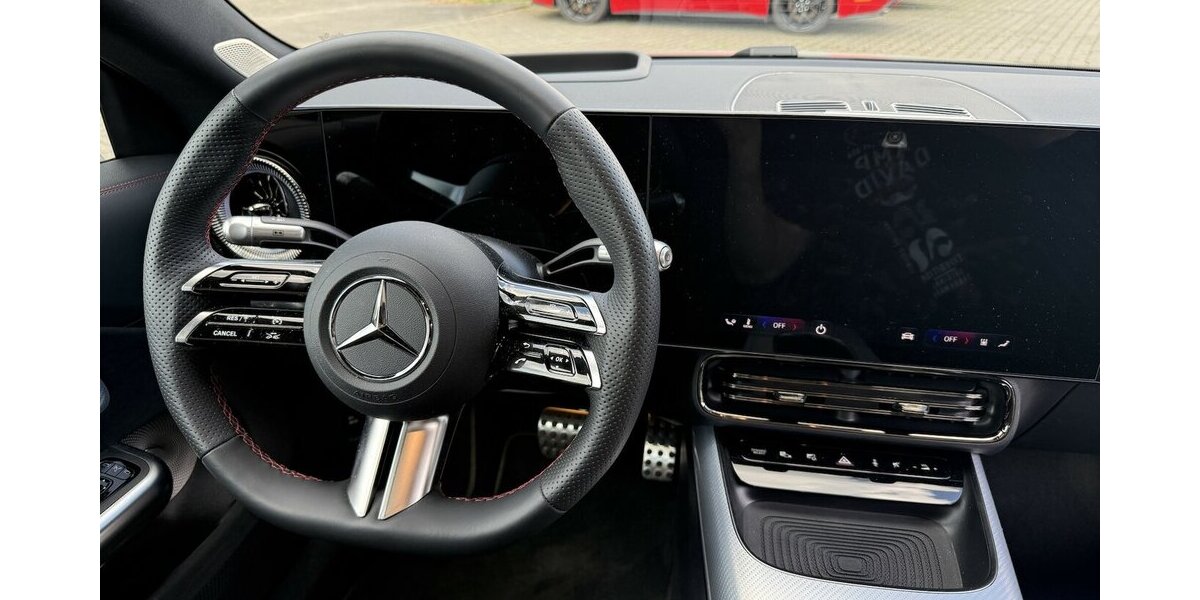 Mercedes-Benz CLA 350 4Matic mit EQ Technologie AMG Styling 11.000 km 61.500 &euro; Schorndorf 73614