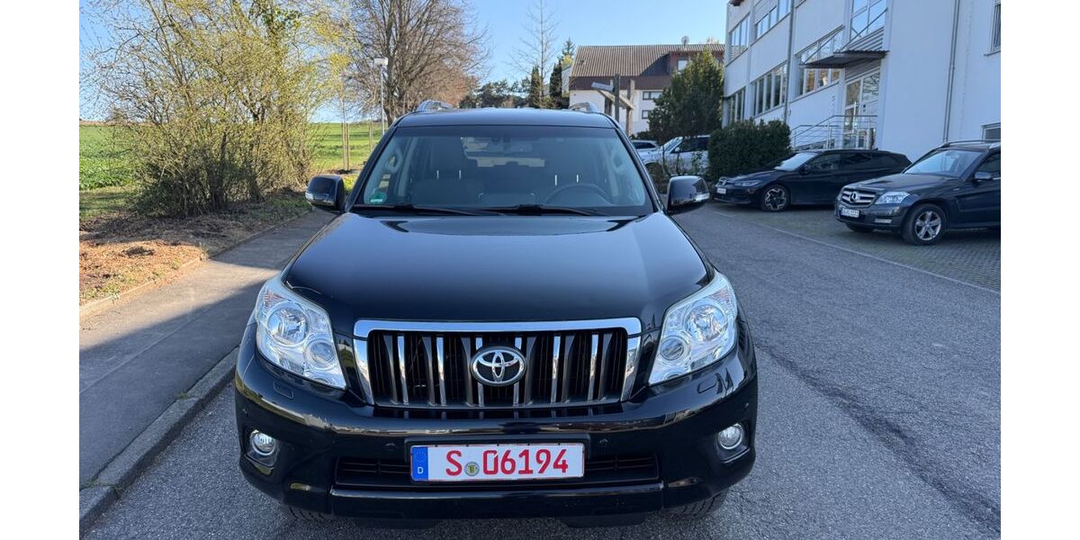 Toyota Land Cruiser 225.000 km 24.499 &euro; Fellbach 70736