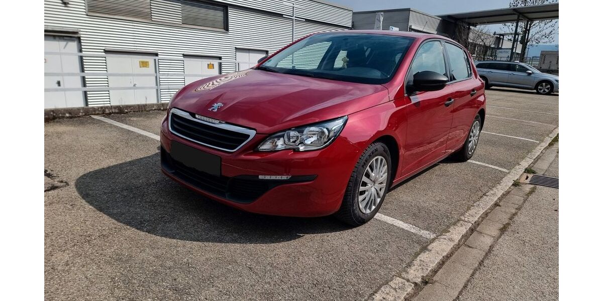 Peugeot 308 90.000 km 4.999 &euro; Kuchen 73329