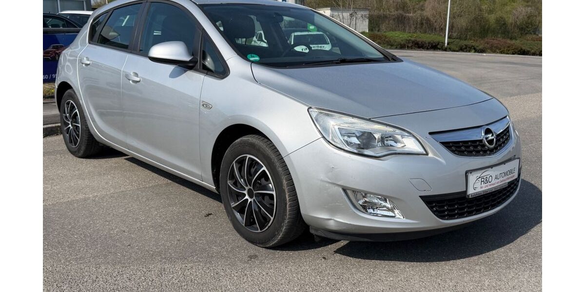 Opel Astra 225.000 km 1.950 &euro; Wendlingen 73240