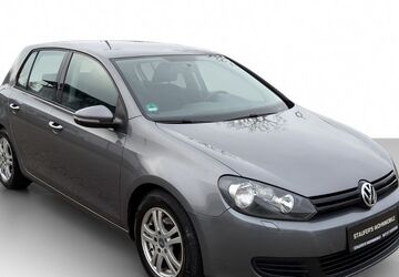 VW Golf 137.000 km 6.599 &euro; Göppingen 73035