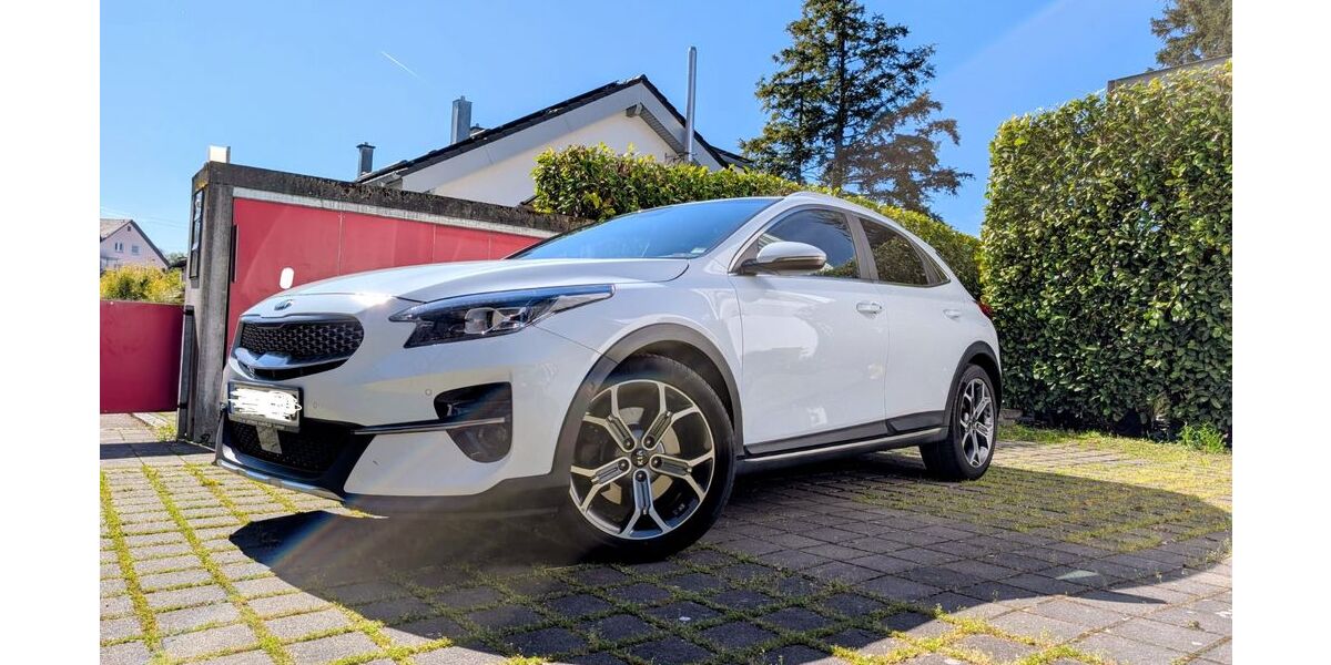 Kia XCeed 70.000 km 20.500 &euro; Esslingen a.N. 73733