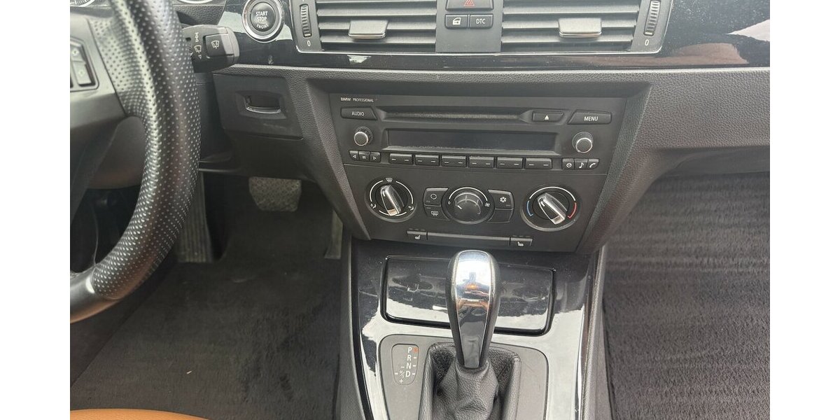 BMW 320i Cabrio Zoll Felgen M Sportlenkrad 158.800 km 9.750 &euro; Schorndorf 73614
