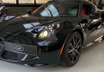 Alfa Romeo 4C 2.280 km 79.900 &euro; Uhingen 73066