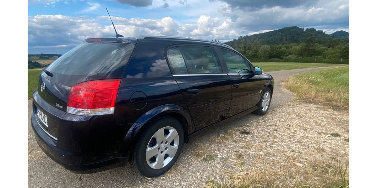 Opel Signum 98.000 km 2.900 &euro; Rechberghausen 73098