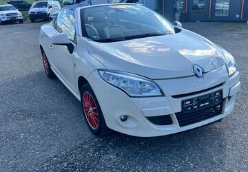 Renault Megane 74.000 km 5.890 &euro; Essingen 73457