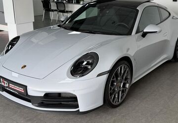 Porsche 992 10.900 km 132.850 &euro; Heroldstatt 72535