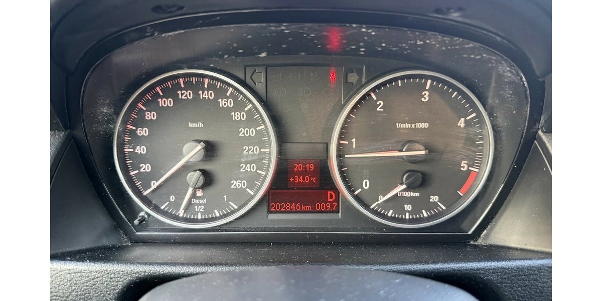 BMW X1 18d xDrive* Automatik,AHK,Bi-Xenon,Allrad* 200.000 km 7.850 &euro; Schorndorf 73614
