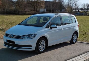 VW Touran 113.000 km 11.800 &euro; Mögglingen 73563
