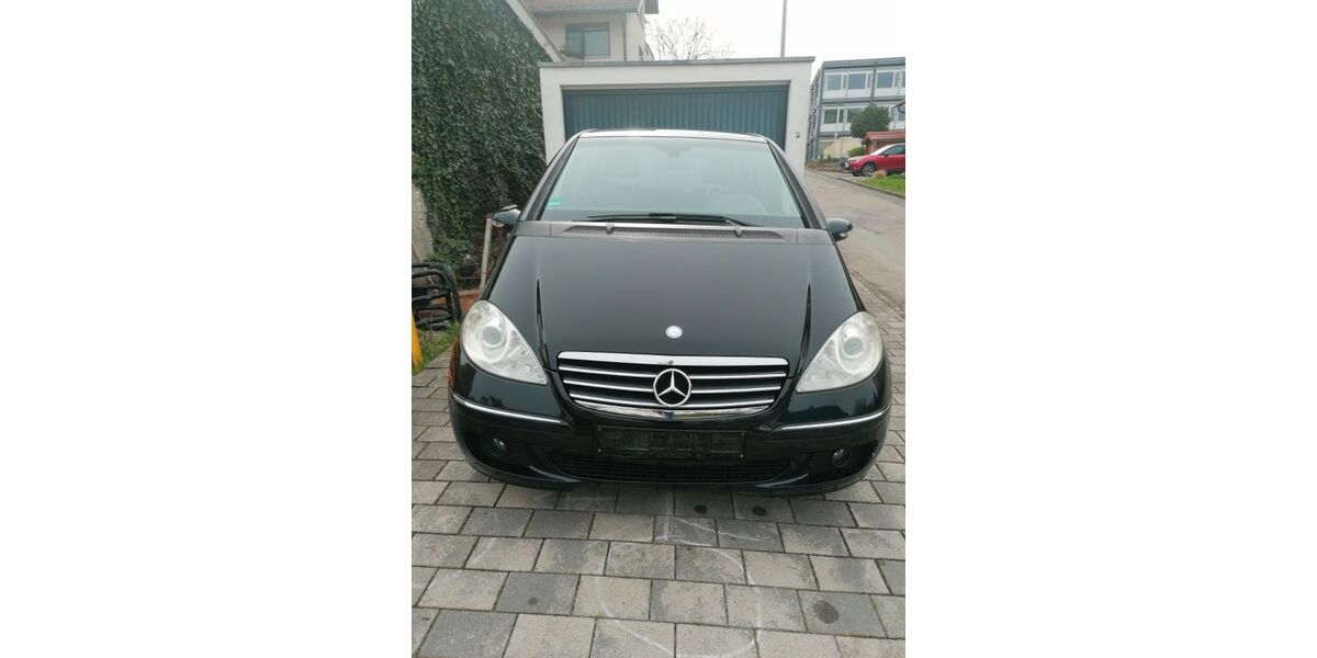 Mercedes-Benz A 170 187.611 km 1.599 &euro; Owen 73277