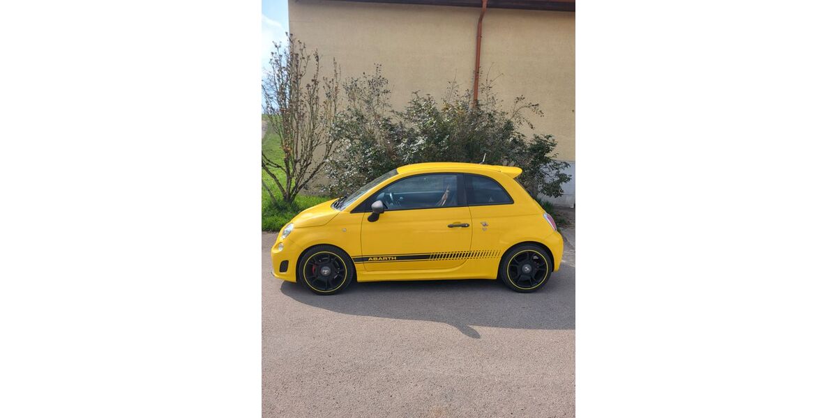 Abarth 595 Competizione 60.000 km 10.800 &euro; Weinstadt 71384