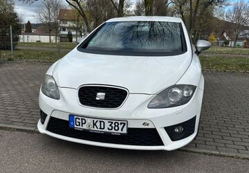 Seat Leon 105.000 km 11.500 &euro; Süßen 73079