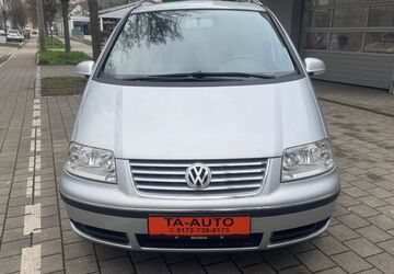 VW Sharan 137.145 km 8.499 &euro; Esslingen am Neckar 73733